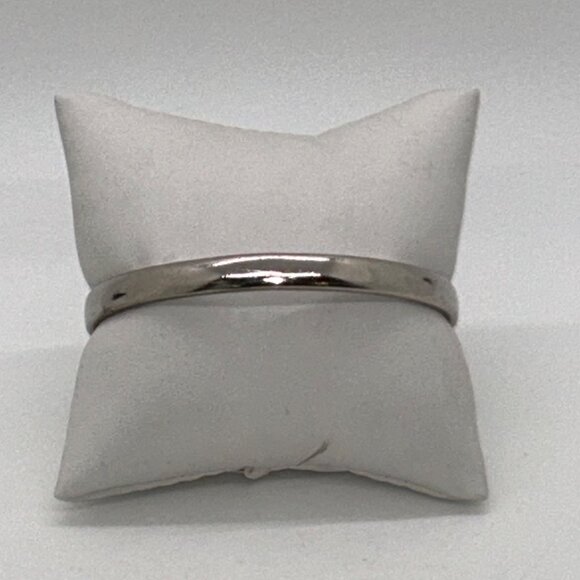 Whiting & Davis Vintage Silver-Tone Etched Floral Bangle Bracelet 7 Inch - Picture 3 of 9